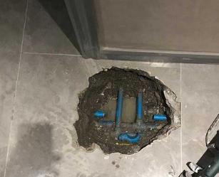 河南阳台漏水维修公司分享下暖气管道漏水的原因有哪些